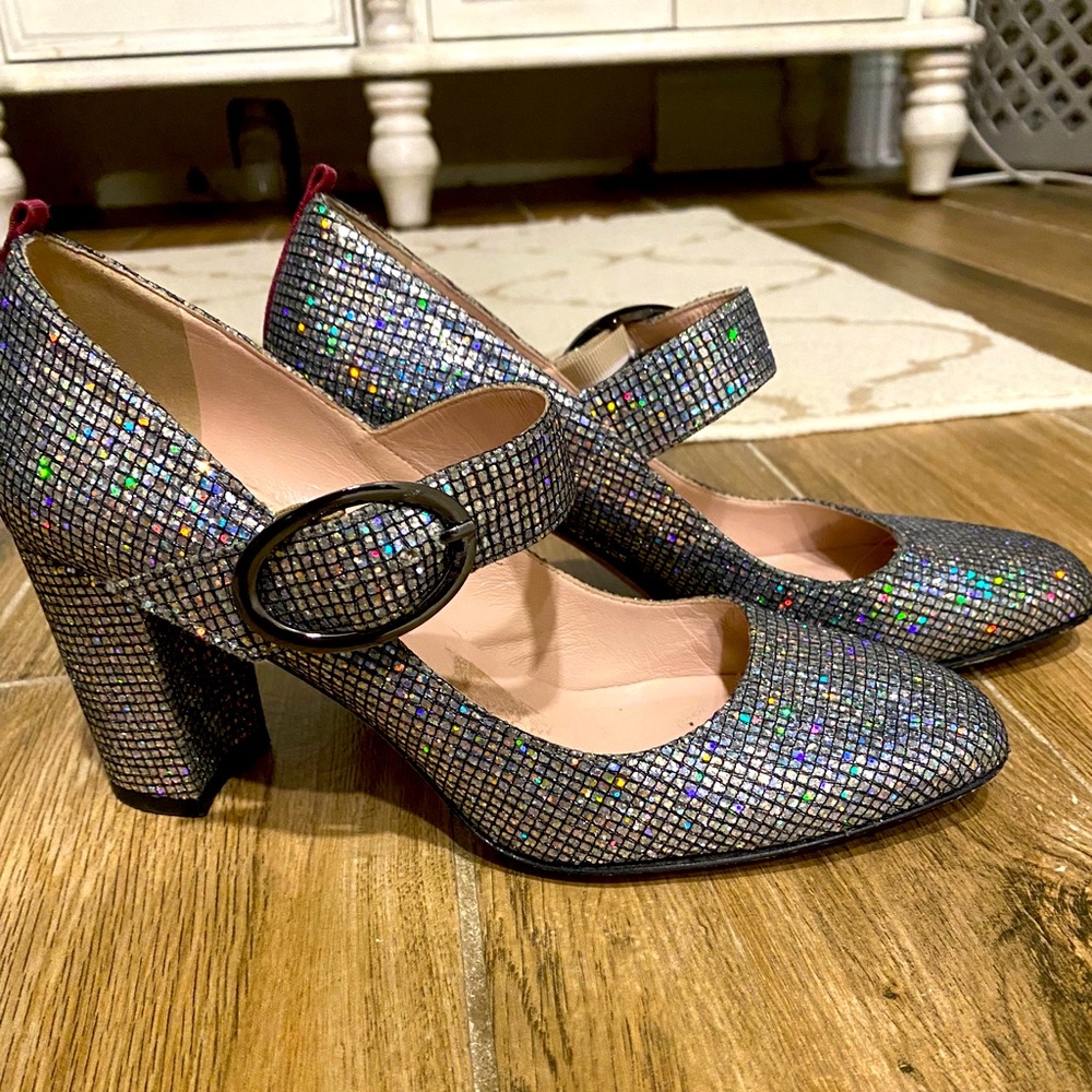 SJP heels